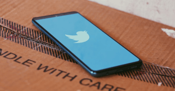 Employee Cell Phone Policy For IT Teams [+ Downloadable Template]